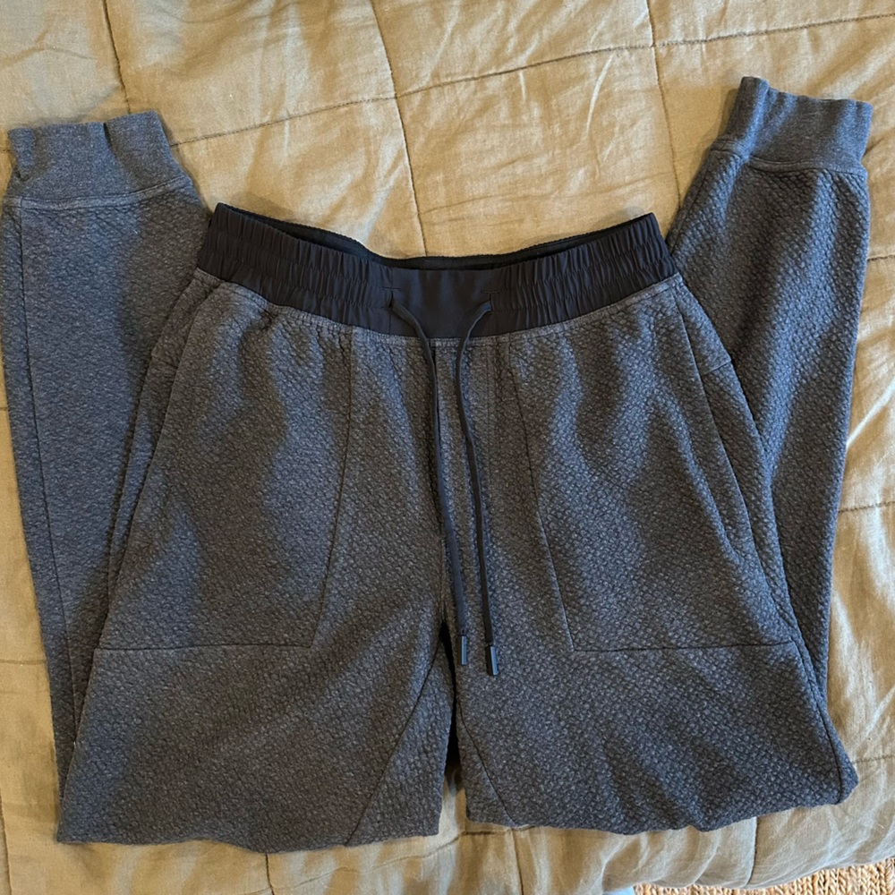 Lululemon At Ease Jogger